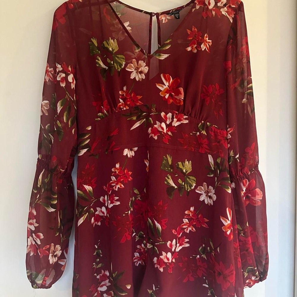 Guess Burgundy Floral Jumpsuit / romper